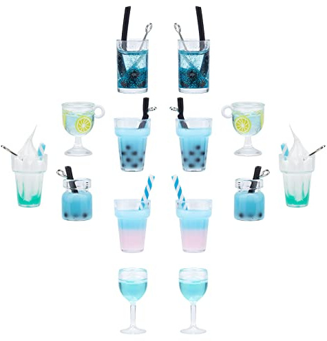 SUNNYCLUE 1 Box 28 Stück 7 Stile Bubble Tea Charms Mini Flasche Boba Eiscreme Anhänger Getränkeimitat Harz Glas Schmuck Zubehör Für Frauen DIY Ohrring Halskettenherstellung Himmelblau