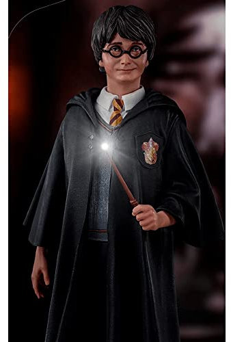 Iron Studios Harry Potter - Harry Potter Art Scale Statue (1/10) (WBHPM40721-10)