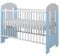 Babybett, Kinderbett 60x120 cm weiß-blau mit 3-Fach Höhenverstellbarer Komfort Matratze und 3 Schlupfsprossen, Gitterbett mit Matratze & Kleiner Prinz Gravur 120x60cm