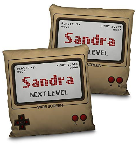 LolaPix Cojín Consola Retro. Cojín Personalizado con Nombre. Regalo Friki Personalizado. Impresión 100% por Las Dos Caras. Relleno Incluido. Varios tamaños. Consola Retro