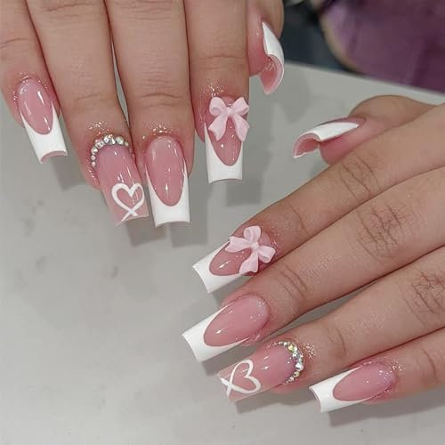 TELAIN French Tip Press-on Nägel mit Charms, Mittlere Kunstnägel, Weiße French Nails, Schleifen-Verzierung, Quadratische Acryl-Nägel, Herz- und Strasssteine, Für Frauen