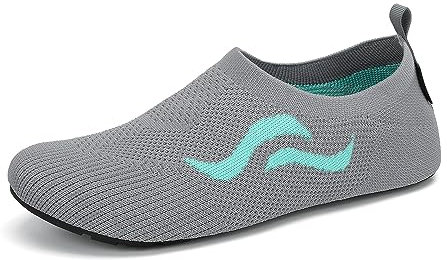 SAGUARO Hausschuhe Damen Herren Leicht Hüttenschuhe Atmungsaktiv Rutschfest Flache Pantoffeln Bequem Weich Flexibel Schlappen Home Cozy Geschlossene Slippers, Dunkelgrau 40/41 EU