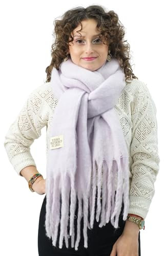 XIFRIKA Bufanda de Mujer para Invierno Tamaño XXL 248x39cm Lisa de Color Lila. Bufanda Suave, Cálida, Extragrande. 100% Poliéster con Flecos para Uso Diario