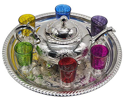 Service à thé Complet. Maroc n ° 9-1. Il Comprend Un Plateau en métal argenté de 38 cm, 6 Verres et 1 théière de Un Litre équivaut à 12 Verres. Excellente qualité et Design