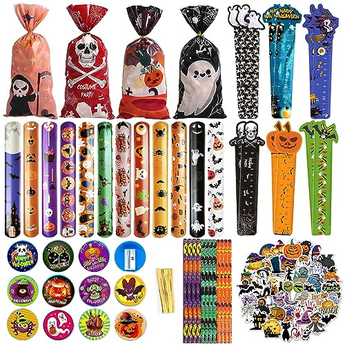 110 Stück Halloween Mitgebsel Schreibwaren-Sets : Halloween Party Geschenke, Einschließlich Halloween Aufkleber/Bleistift/Bleistiftspitzer/Maßband/Schnapparmband Kinder für Halloween-Party-Zubehör