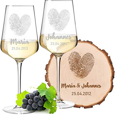 polar-effekt 3-TLG Wein-Set 2X Leonardo Puccini Weingläser Weinglas 560 ml + 1x Baumscheibe aus Erlenholz - Motiv Herz Fingerabdruck - mit Wunschgravur - Jahrestag, Verlobung - Geschenk für Paare