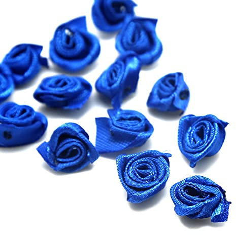 Lot de 100 Petites Roses artificielles de 1,5 cm en Satin - pour travaux manuels - Petites Roses dcoratives - Mini Roses en Tissu - Accessoires DIY - Dcoration de fte pour la Maison de Mariage - Bleu