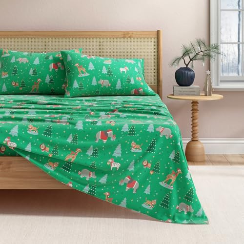 Great Bay Home Christmas Flannel Sheet Set Twin Size - 100% Turkish Cotton, Double-Brushed, Winter Bed Sheets - Ultra-Soft, Cozy, 3-Piece Holiday Bedding Set (Safari Animals Christmas)