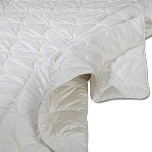 Tussah - Wildseide Ganzjahres-Decke im Wärmebereich 2 in 135x200 cm aus 100% Seide mit einem Fein-Satin Bezug aus 100% Baumwolle – natürliche Qualitäts-Steppdecke – Made in Germany