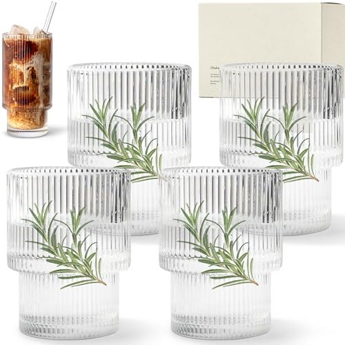 KIVY Geriffelte Wassergläser 4er Set - Stapelbare Trinkgläser - Riffle Gläser - Ripple Gläser Aesthetic - Wasserglas klein - Trinkglas für Iced Matcha Latte & Eiskaffee