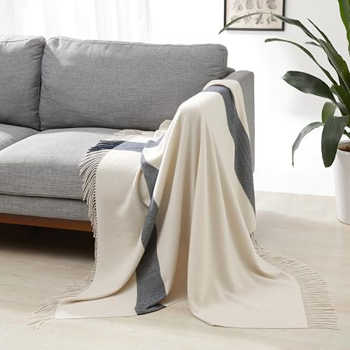 Amazon Basics Plaid de chambre décoratif en polyester recyclé Couverture jetée de canapé, 127 x 152 cm, Ivoire Avec Motif À Carreaux Bleus
