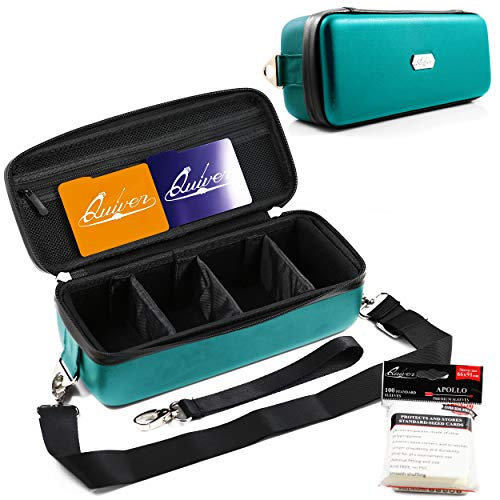 Quiver Time Türkises Bolt Karten-Trageetui - Koffer Aufbewahrungsbox für Sammelkarten mit Hand- und Schulterriemen, Trennwänden & 100 Apollo-Kartenhüllen