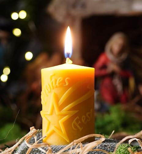 tea4chill Bienenwachskerze aus 100% Bienenwachs, Kerze 5 x 7,5cm Stumpen, frohes Fest, Geschenk für Weihnachten, lange Brenndauer, Adventkranz Kerze, Stabkerze, handgefertigt