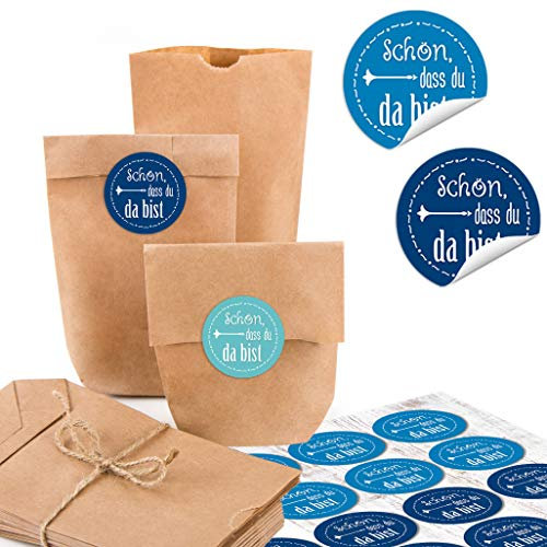 Logbuch-Verlag 24 kleine Kraftpapier Tüten 9 x 15 x 3,5 cm mit Aufkleber Schön, dass du da bist blau türkis - Geschenk Verpackung Mitgebseltüte maritim