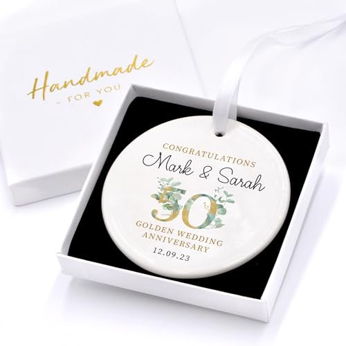 Beecreative Personalised 50th Golden Anniversary Keepsake Present - Congratulations 50th Wedding Anniversary Gift Parents, Grandparents - 50 Years Married - Ceramic Ornament With Gift Box