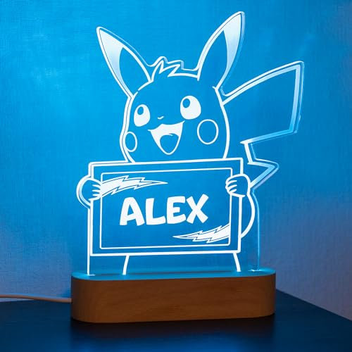 StarMaker Lampe Pika personnalisée avec prénom - Veilleuse personnalisable cadeau décoration lumineuse LED avec socle en bois et acrylique gravé pour chambre d'enfant (RGB 7 couleurs)