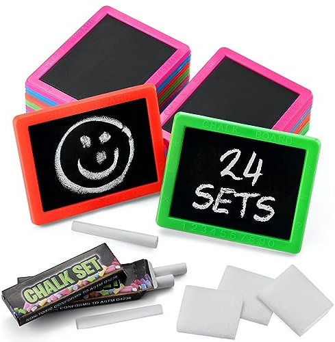 Bedwina Ensemble de tableau noir néon pour enfants – (lot de 24) mini tableaux noirs chacun avec 2 bâtons de craie et 1 gomme pour les garçons et des filles pour les sacs cadeaux pour enfants.
