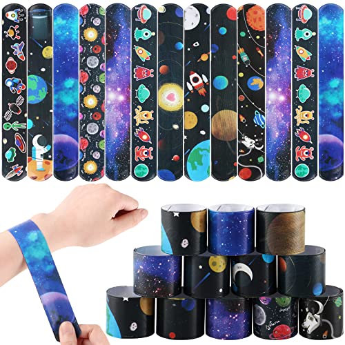 Deratta 30 Stück Weltraum Schnapparmband Kinder Slap Armband Astronauten Party Mitgebsel Kindergeburtstag Kleine Geschenke für Kinder Astronaut Party Klatscharmband Jungen