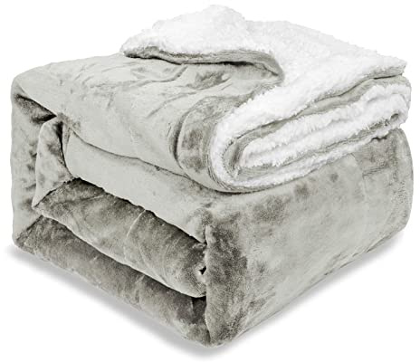 EHC King Size Sherpa Flannel Fleece Throw Blanket - Fluffy Soft Thick Microfiber Solid Warm Blankets for Bed and Couch, Light Grey, 200 cm x 240 cm