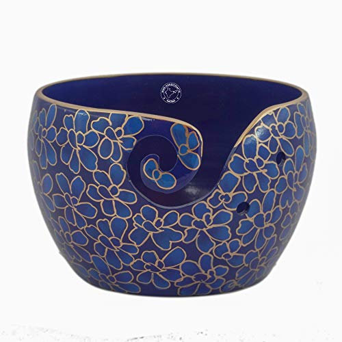 Hind Handicrafts Bol de fil en aluminium de qualité supérieure – Support de rangement en métal fait à la main pour tricot et crochet – Motif floral gravé – Base antidérapante – Cadeau pour tricoteurs