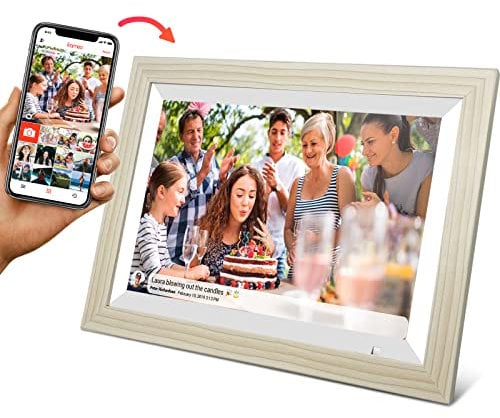 Cytem 10.1 Zoll Digitaler Bilderrahmen | WLAN mit FrameO Software | 32GB | Bewegungssensor | Automatische Bilddrehung |16:10 IPS Display 1280x800 | Touch-Screen | Altweiß Holzoptik