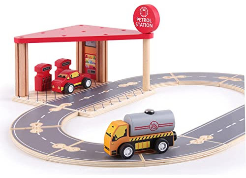 Udeas Tankstellenspiel Set mit Zwei Fahrzeugen, Autorennbahn Holz mit LKW Tankstellenfahrzeugen, Spielzeug-Tankstelle mit Holzautobahn