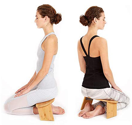 Achtsame und Moderne klappbare Meditationsbank mit arretierbaren Magnetscharnieren – Kniehocker aus Bambus für Zen-Meditationshaltung – tragbare Reisetragetasche als Bonus