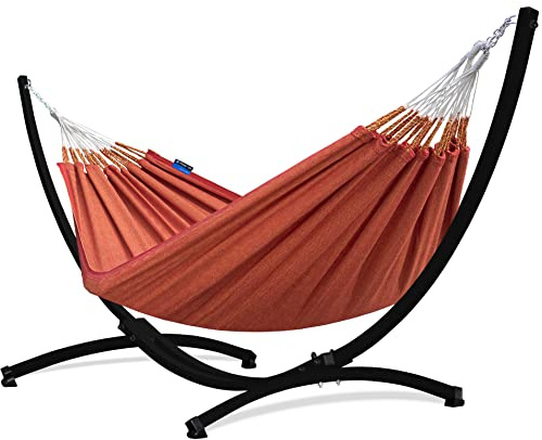 Potenza Outdoor Hängematte mit Gestell für 2 Personen I Medelin - 100% Baumwolle Doppelhängematte 220x140, 160kg I Hängemattengestell 220kg, wetterfest (Chilli, Gestell Schwarz)