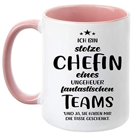 TassenTicker - ''Ich bin stolze Chefin eines ungeheuer fantastischen Teams'' - beidseitig bedruckt - Kaffeetasse - Arbeit - Büro - Geschenkidee (Rosa)