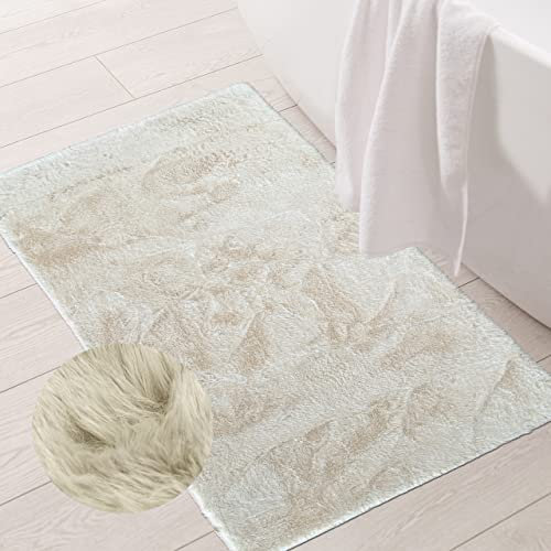 Waschbarer Edel Teppich „Rabbit“ für Badezimmer in weicher Hasenfelloptik beige, 70x140 cm