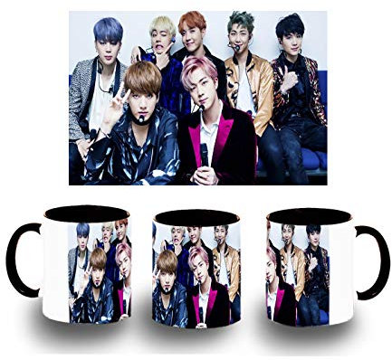 MERCHANDMANIA TAZA NEGRA BTS BOY WITH LUV color mug