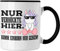 Trendation - Lustige Nur Verrückte Hier Tasse Mit Spruch Einhorn Kaffeetasse Geschenk Mama Freundin Kollegin Geschenkidee Arbeit Frauen (Schwarz)