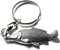 SWORLDesigns Karpfen Fisch Hartzinn Schlüsselanhänger mit Geschenkbeutel