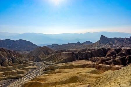 adrium Poster-Bild 90 x 60 cm: Zabriskie Point-Sonnenuntergang mit Himmel im Death Valley Nationalpark in Kalifornien (89131802)