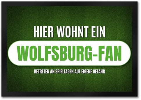 trendaffe - Hier wohnt EIN Wolfsburg-Fan Fußmatte mit Rasen Motiv Fußball Wolfsburg Verein