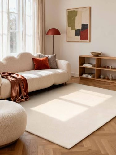 Elle Decoration Puristic - Wollteppich Knots, Natürlich & Handgemacht, Bouclé Teppich Einfarbig, Natur Wohnzimmerteppich, feines Loop Design für Wohzimmer, Schlafzimmer - Natur Weiß, 140x200 cm