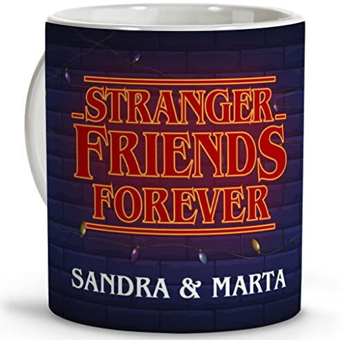 LolaPix Taza STRANGER FOREVER personalizada con nombre. Regalos Frikis personalizados. Tazas personalizadas de cerámica. Varios diseños y colores de Interior. STRANGER FOREVER