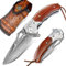 NedFoss TIGER SHARK Couteau pliant Damas, Lame de 9 cm en 67 couches d'acier vg10, Manche en santal précieux, Etui en cuir épais, avec clip ceinture, Idéal pour collectionner, offrir, chasser