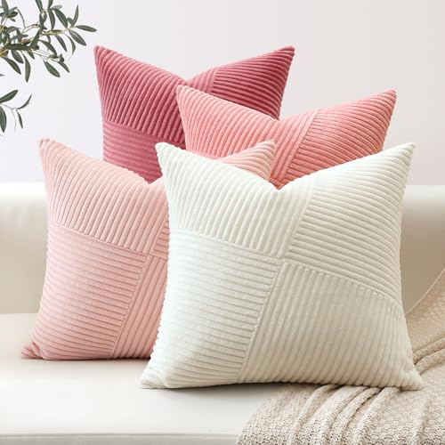 Sungeek Lot de 4 housses de coussin décoratives carrées en velours côtelé doux de style rustique de style rustique pour canapé, chambre à coucher, salon, 45 x 45 cm, blanc crème, rose