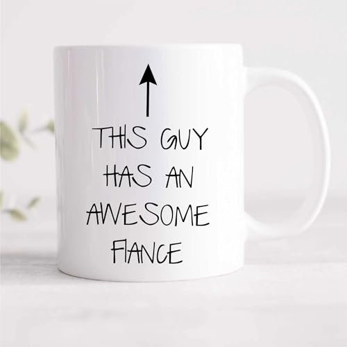 This Guy Hat einen Awesome Verlobter Becher Geschenk Friend Valentinstag Weihnachten Neuheit Lustig Tasse Verlobung