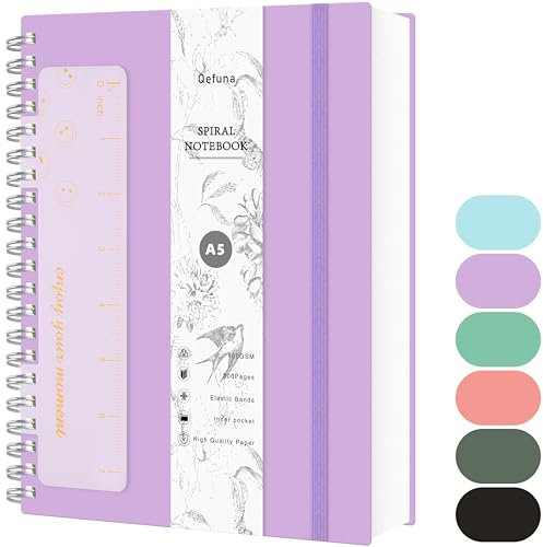 Qefuna Notizbuch A5 Dotted,Bullet Dot Journal, 300Seiten Spiralnotizbuch, 100g/M² Tintenfestes Papier, PVC-Hardcover,mit Lineal, Erweiterbare Taschen, Elastische Bänd,14.5 * 21cm-lila