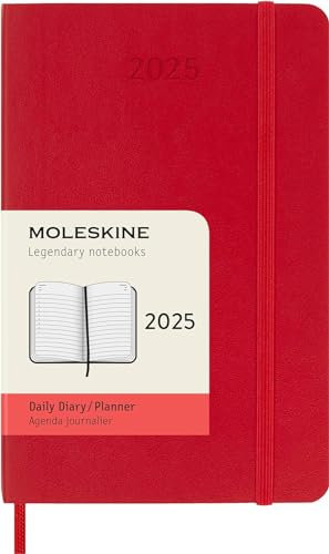 Moleskine Daily Planner, 12 Monate Tagesplaner 2025, Weicher Einband und Elastischer Verschluss, Farbe ScharlachRot, TaschenFormat 9x14 cm
