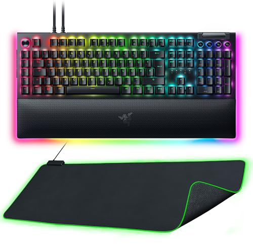 Razer BlackWidow V4 Pro (Green Switch) - German Layout + Goliathus Extended Chroma