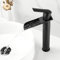 SJQKA Grifo Lavabo Cascada Negro, Grifo Alto Lavabo, Grifos Mezclador De Baño De Latón Monomando, Grifo De Baño De Diseño Elegante, Función Frío Y Caliente (negro)
