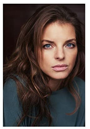 FISH DRAGATE Yvonne Catterfeld Poster 12 Leinwandposter Wandkunst Dekor Druck Bild Gemälde für Wohnzimmer Schlafzimmer Dekoration Rahmen Stil 40 x 60 cm