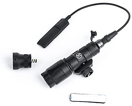 SBGJMY M300A Linterna táctica Airsoft con antorcha con almohadilla de presión e interruptor de botón trasero Antorcha de rifle de 600 lúmenes para sistema de riel Picatinny de 20 mm (Negro)
