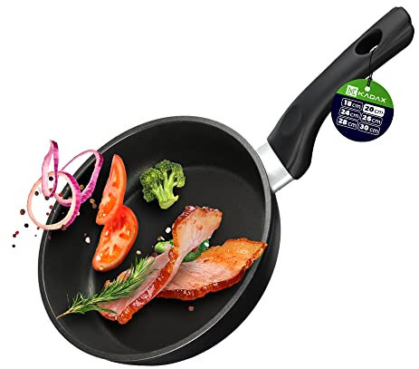 KADAX Bratpfanne, Pfanne mit Antihaftbeschichtung, beschichtete Gourmetpfanne, Induktion Universallpfanne, Bräter für fettfreies Kochen, Pfanne mit Kunststoffgriff (⌀ 20cm)