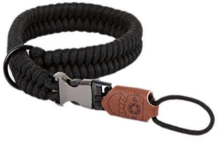 C-Rope Kamera Handschlaufe The Claw aus handgeflochtenem Paracord. Kameragurt mit Schnellverschluss-System, Schwarz