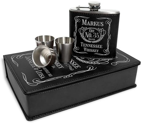 Flachmann Set personalisiert mit Gravur und Namen - Edelstahl mit Kunstleder – Old Brand Whiskey - Geburtstagsgeschenk für Männer - Schwarz, Deckel graviert