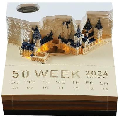MEICHI 3D Kalender 2024, 3D Notizblock, 3D Schlossmodell Papierkunst mit glasklarem Anzeigebox, 9 x 9 x 5 cm, 150 Blätter (Kalender abgelaufen)